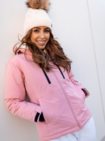 Világos rózsaszín