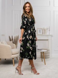 Fekete-bézs színű virágos hosszú női egyrészes ruha Bolf XY202116