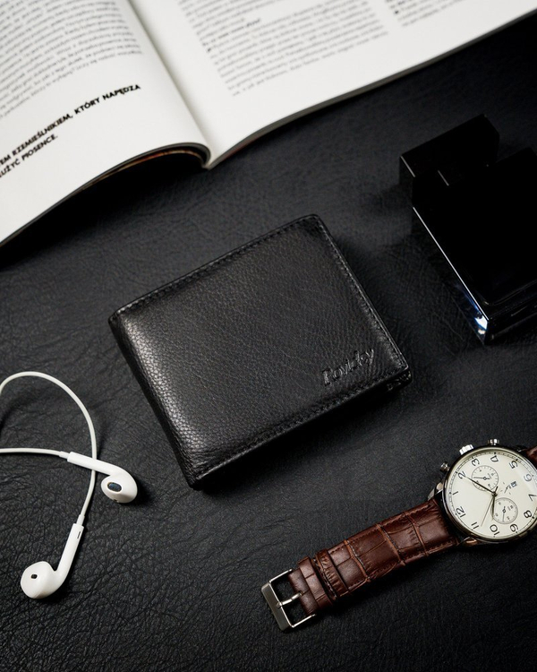 Fekete színű férfi bőr pénztárca 13967