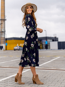 Fekete-bézs színű virágos hosszú női egyrészes ruha Bolf XY202116